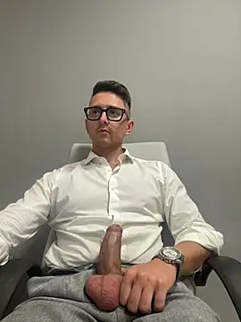 masterboss  online show from July 2026 11:31:02 AM