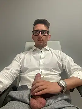 masterboss  online show from August 2026 11:46:02 AM
