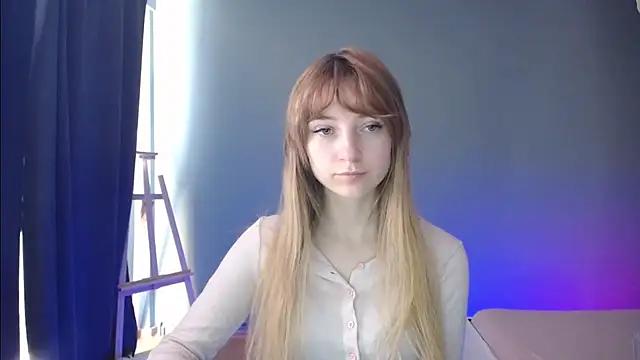 LuciaYoung online show from March 2025 10:19:01 AM