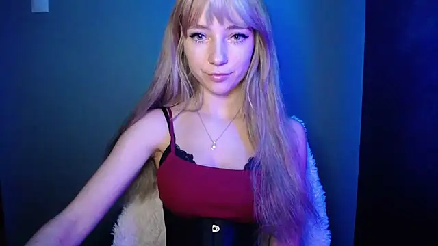 LuciaYoung online show from October 2025 06:32:01 AM