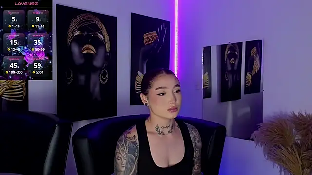  brenna hanson online show from February 2026 07:10:01 PM