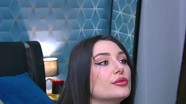 KassieWeins online show from February 2026 07:12:01 PM