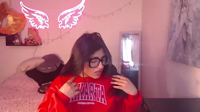 MissDennise online show from March 2025 05:25:01 PM