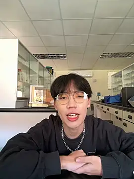 Snapshot of hihi0169 chatting on February 2025 05:10:01 AM hihi0169 online show from February 2025 05:10:01 AM