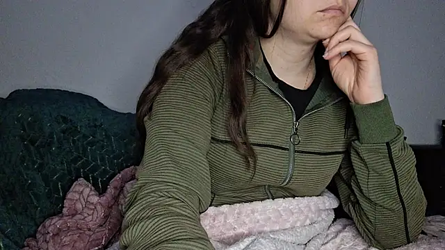 Cyndee Winter online show from March 2025 05:45:01 PM