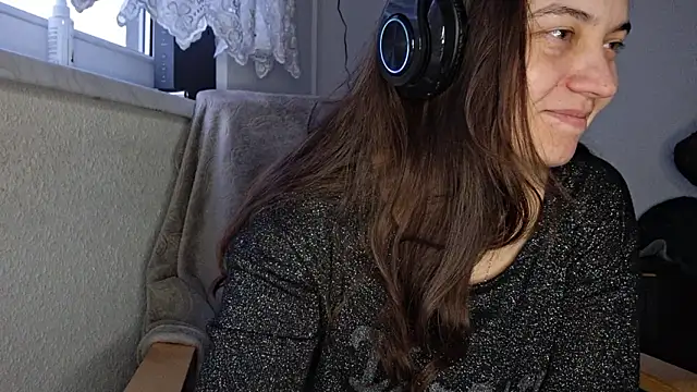 Cyndee Winter online show from March 2025 05:07:02 PM