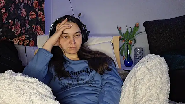 Cyndee Winter online show from March 2025 06:23:01 PM