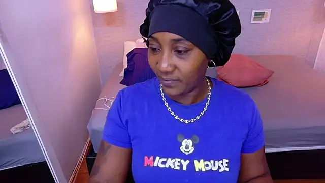 kiara evanss online show from April 2026 12:17:01 AM