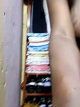 Snapshot of pretty_amaal chatting on January 2025 11:09:01 PM pretty amaal online show from January 2025 11:09:01 PM