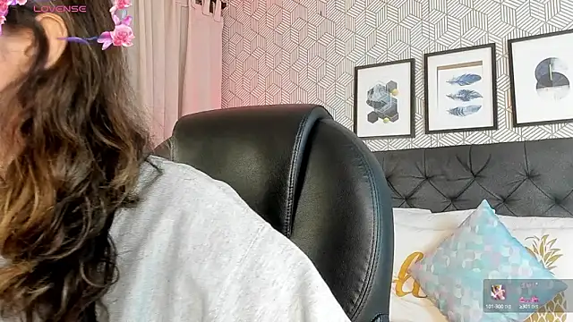 Snapshot of emma__smith1 chatting on March 2025 12:34:01 PM emma smith1 online show from March 2025 12:34:01 PM