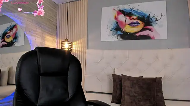 Snapshot of emma__smith1 chatting on September 2025 12:29:01 PM emma smith1 online show from September 2025 12:29:01 PM