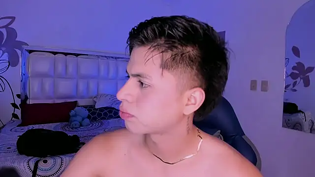 Snapshot of Niicky1_ chatting on February 2025 08:51:02 PM Niicky1  online show from February 2025 08:51:02 PM