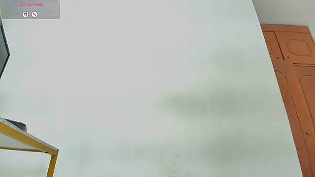 Breisy bigboobs online show from November 2025 07:41:02 PM