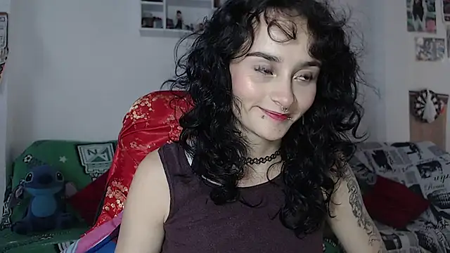 kitty22  online show from December 2024 03:22:02 PM