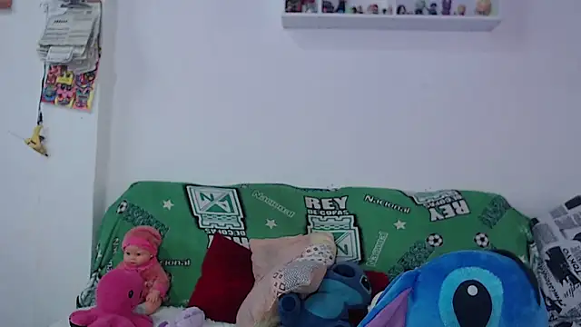 kitty22  online show from December 2024 02:01:01 PM