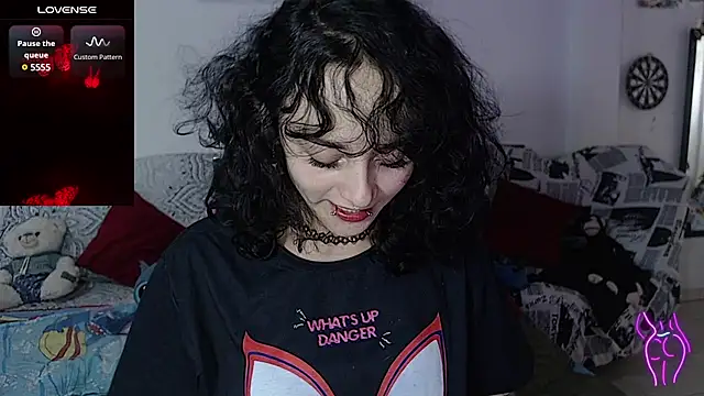 kitty22  online show from February 2025 03:18:02 PM