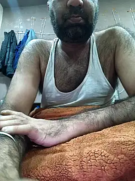 lund lol online show from December 2025 06:18:01 AM