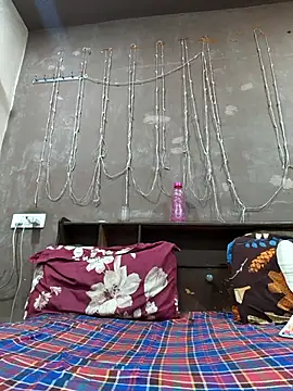 lund lol online show from April 2026 08:23:02 AM