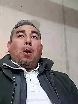 Snapshot of Manolete007x chatting on July 2026 10:49:02 PM Manolete007x online show from July 2026 10:49:02 PM