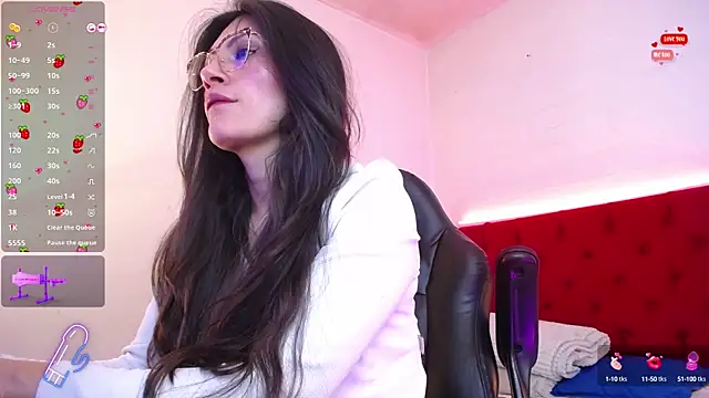 Rapunzeell  online show from March 2025 01:07:02 PM