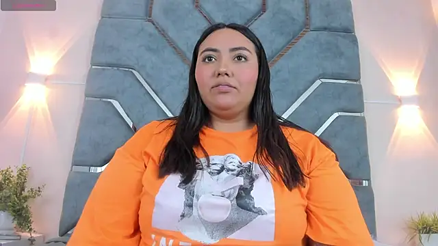 LucciaPorter online show from January 2026 06:57:02 PM