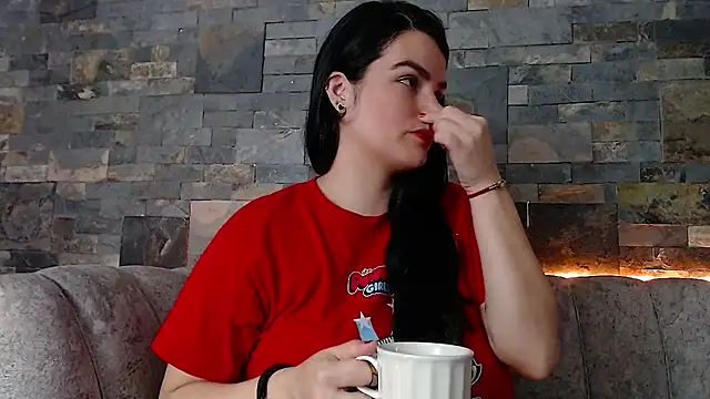 Snapshot of passionate_love22 chatting on January 2026 11:58:01 AM passionate love22 online show from January 2026 11:58:01 AM