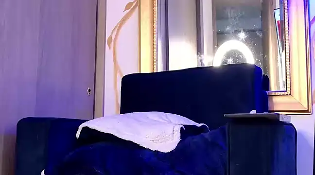 enzo herrera01 online show from March 2025 01:45:01 PM