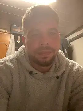 Snapshot of Johnnyhaker chatting on December 2024 05:48:02 PM Johnnyhaker online show from December 2024 05:48:02 PM
