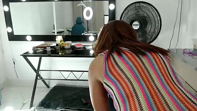 keyla-sensual online show from September 2025 10:59:02 PM