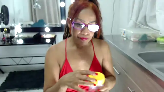 Snapshot of keyla-sensual chatting on March 2026 11:21:01 PM keyla-sensual online show from March 2026 11:21:01 PM