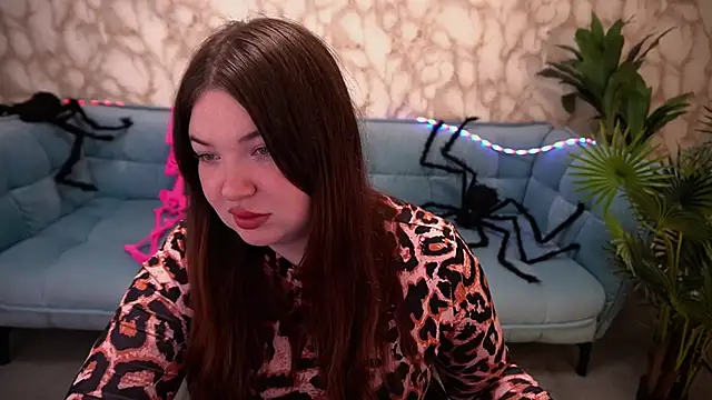 RosieMoons online show from October 2025 07:19:02 PM