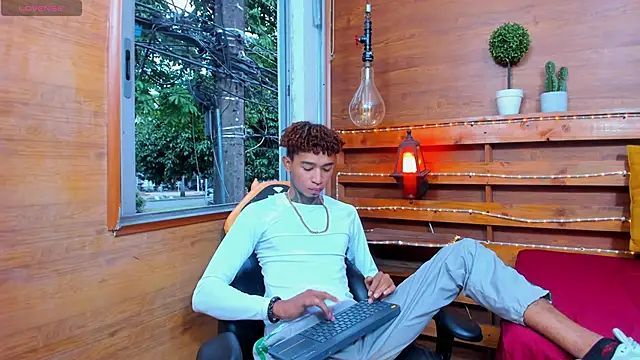 sexy blacks  online show from March 2025 11:32:01 AM