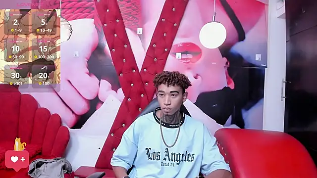 sexy blacks  online show from March 2025 11:30:02 AM