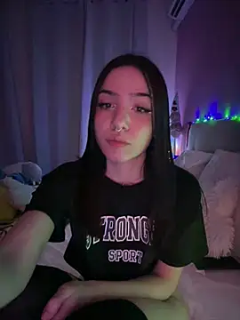 Snapshot of ShannonShanny chatting on February 2026 08:28:01 PM ShannonShanny online show from February 2026 08:28:01 PM