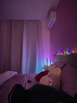 Snapshot of ShannonShanny chatting on February 2026 10:09:01 PM ShannonShanny online show from February 2026 10:09:01 PM