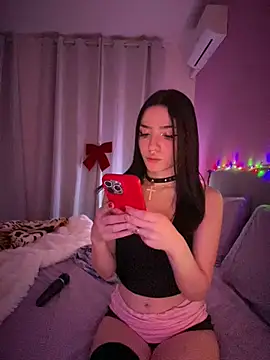 Snapshot of ShannonShanny chatting on March 2026 08:04:01 PM ShannonShanny online show from March 2026 08:04:01 PM