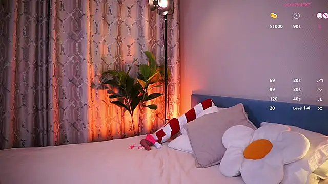 askaudrey  online show from January 2025 01:52:01 PM