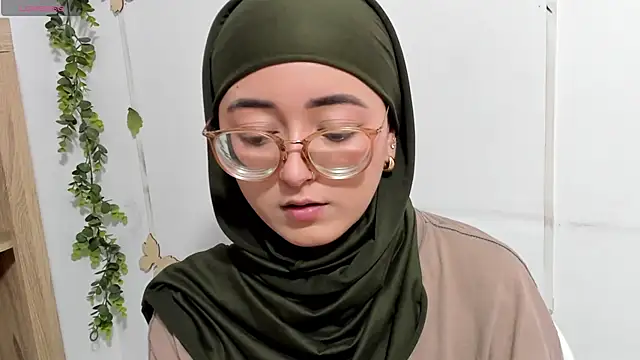 Snapshot of aysel_elid chatting on June 2026 10:23:02 PM aysel elid online show from June 2026 10:23:02 PM