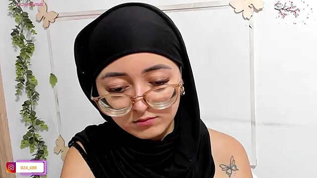 Snapshot of aysel_elid chatting on July 2026 07:38:01 PM aysel elid online show from July 2026 07:38:01 PM