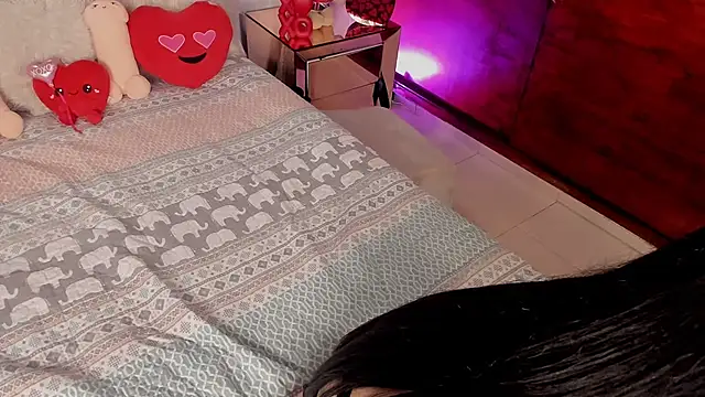 Nikole66  online show from February 2025 01:52:01 AM