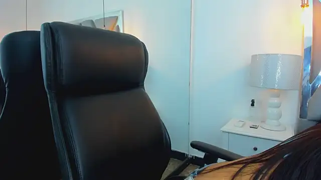 Snapshot of ChloeHarper_ chatting on October 2025 01:22:01 PM ChloeHarper online show from October 2025 01:22:01 PM