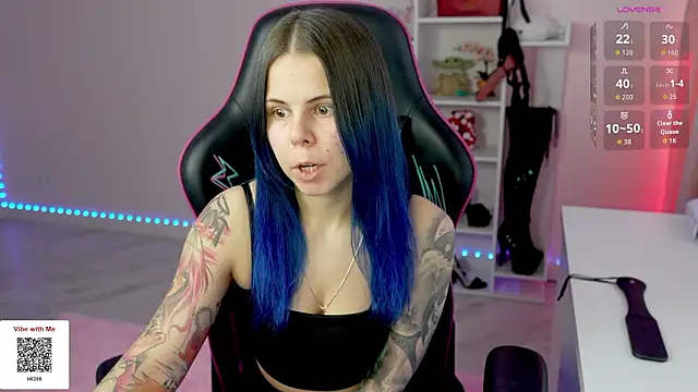 Latex Kitty online show from February 2026 02:15:02 PM