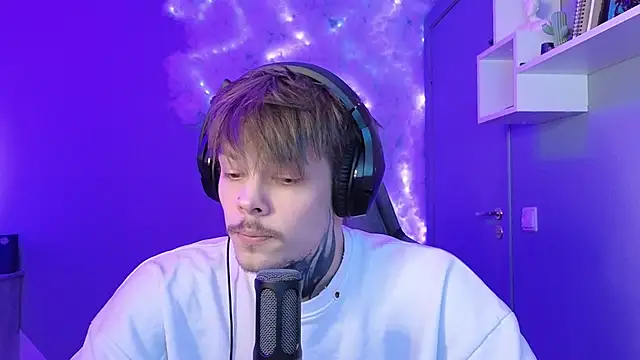 DENIS HERE online show from January 2025 06:10:01 AM