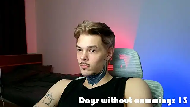 DENIS HERE online show from April 2026 06:41:01 PM