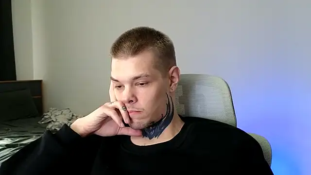 DENIS HERE online show from May 2026 01:51:01 PM