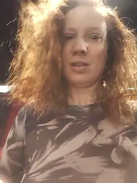 Exhibitionsplit online show from March 2026 10:48:01 PM