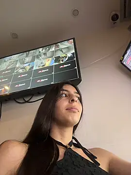 cristel 17 online show from March 2026 10:57:01 PM