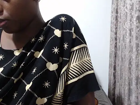 Snapshot of black___ghodess chatting on April 2026 09:48:02 PM black ghodess online show from April 2026 09:48:02 PM