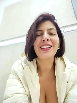 scarlett moore online show from March 2025 12:36:01 AM