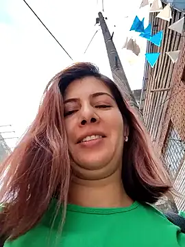 scarlett moore online show from December 2025 02:55:01 PM